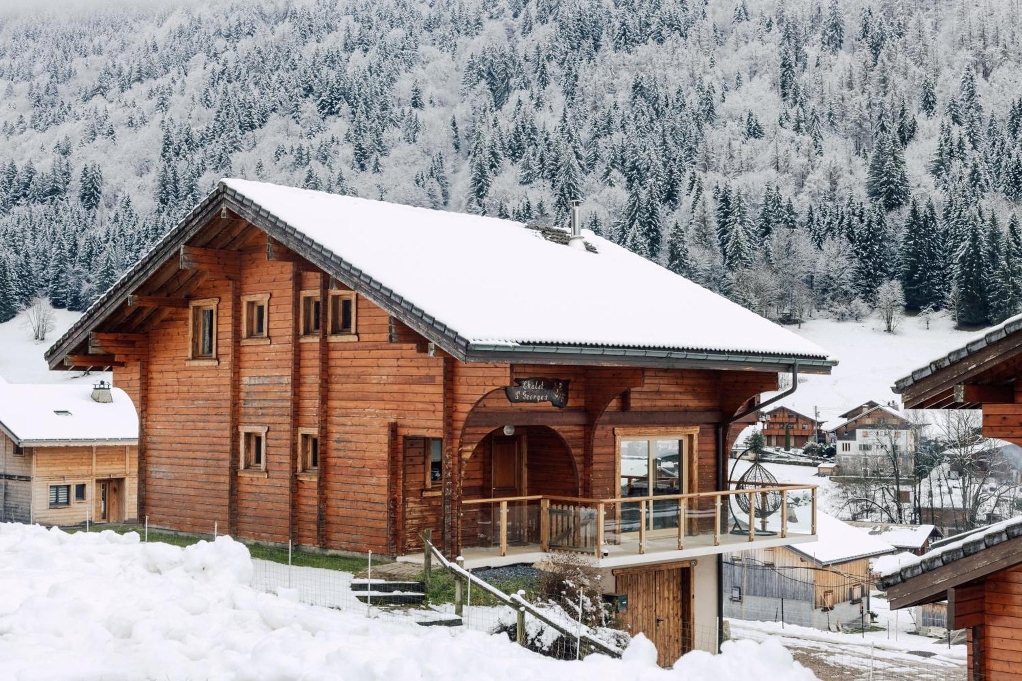 Chalet Le Saint Georges, Morzine, Proche Centre Luaran gambar