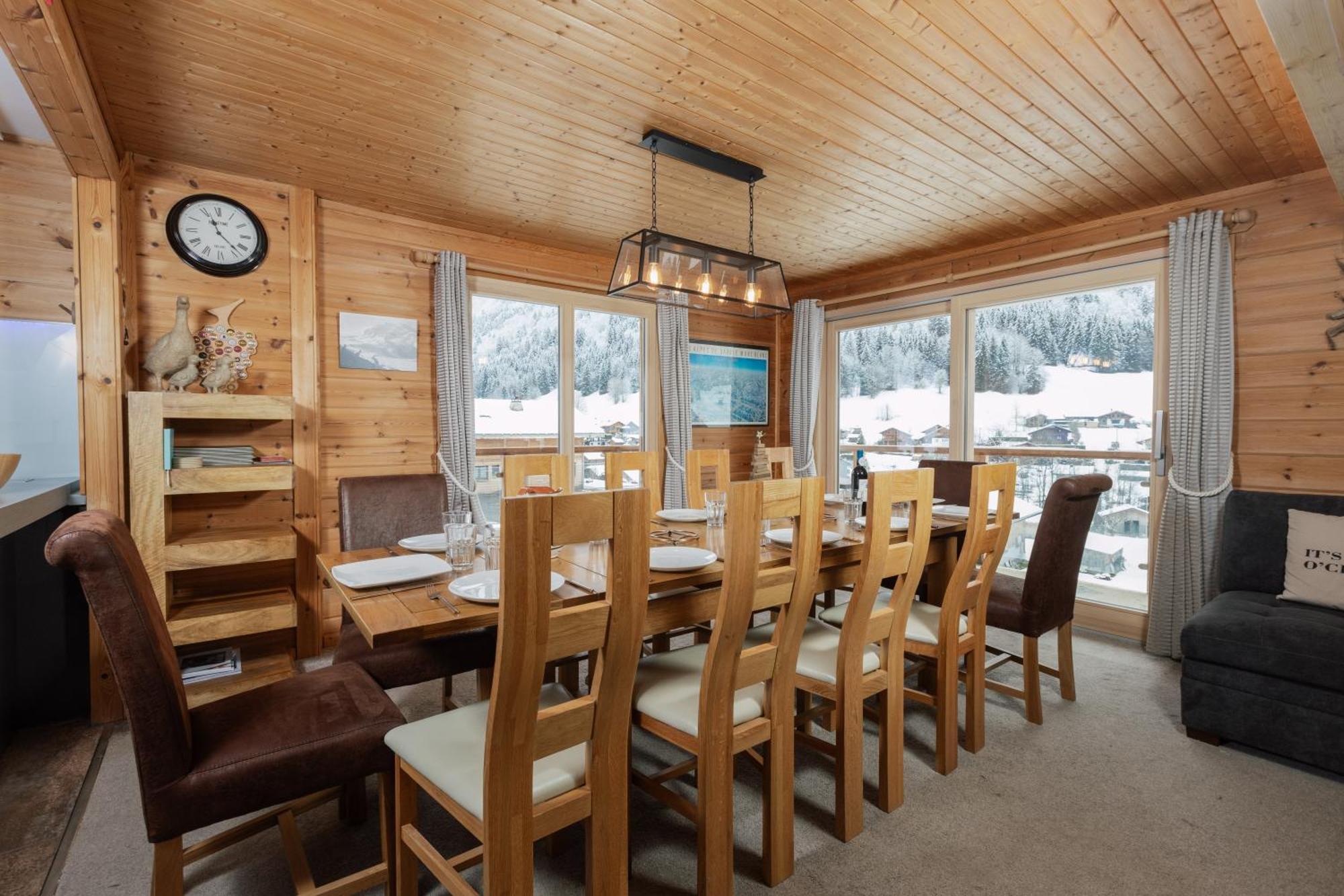 Chalet Le Saint Georges, Morzine, Proche Centre Luaran gambar