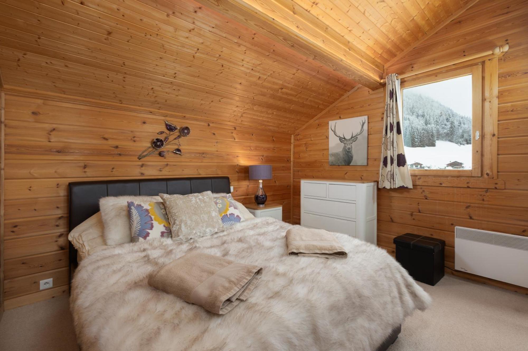 Chalet Le Saint Georges, Morzine, Proche Centre Luaran gambar